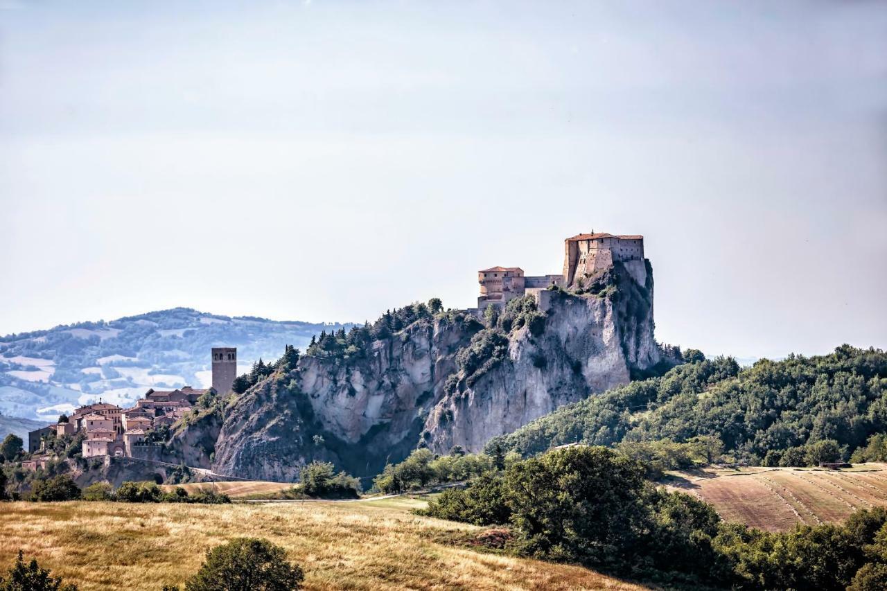 Agriturismo Eutopia ซานเลโอ ภายนอก รูปภาพ